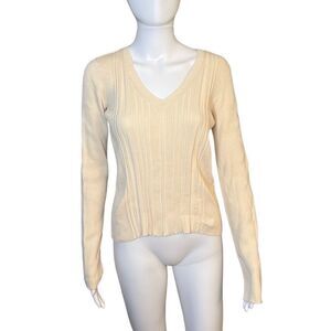 Medium DKNY vertical ribbed light weight cream sweater